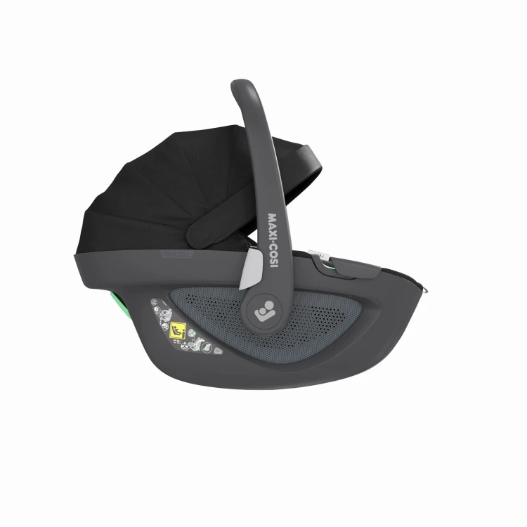 Maxi Cosi Pebble 360 essentiale black daszek ochronny.jpg