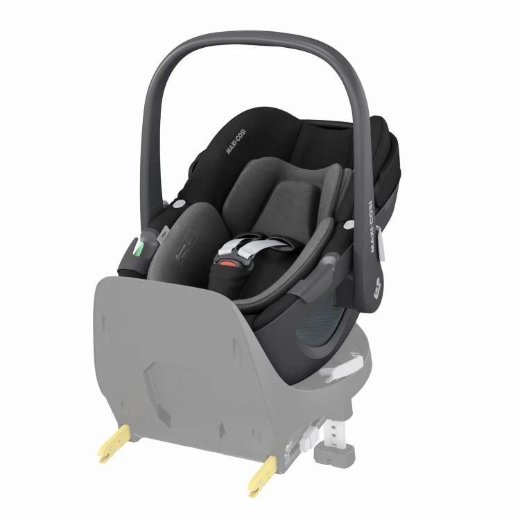 Maxi Cosi Pebble 360 essentiale black 4.jpg