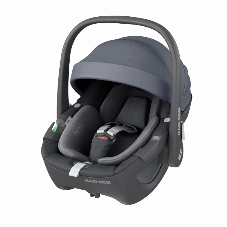 Maxi Cosi Pebble 360 essentiale graphite daszek usztywniany.jpg