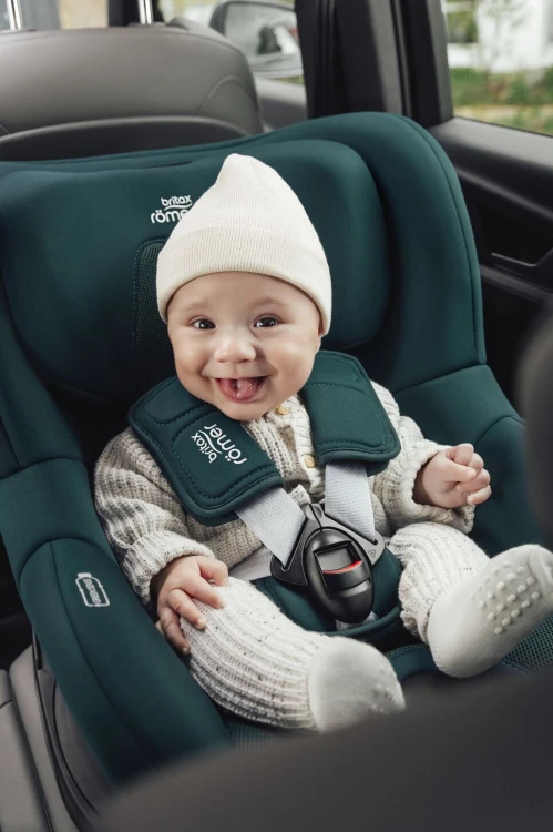 Web version-LIFESTYLE_CS_DUALFIX_5Z_PRO_M_Feature_5PointHarness_2023_300dpi.jpg