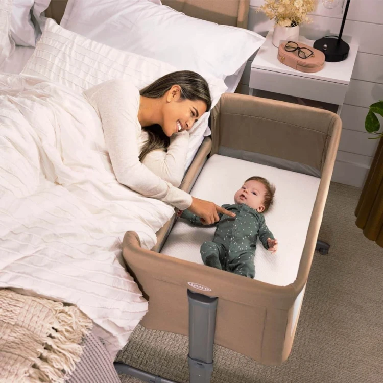 GRACO_en-graco-sweet2sleep-baby-close-to-baby-feat1.jpg