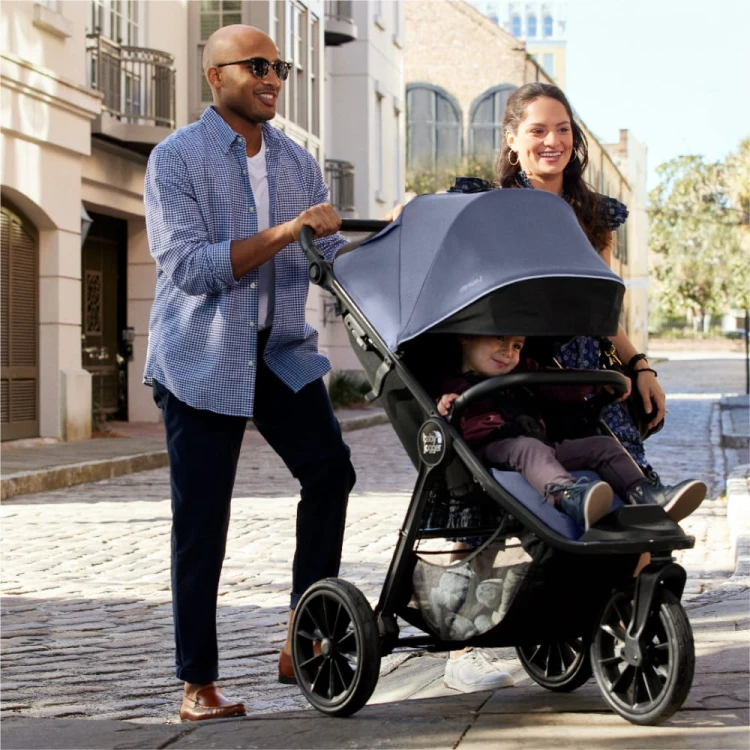 BABY_JOGGER_Commuter Lifestyle-Elite-2-01.jpg
