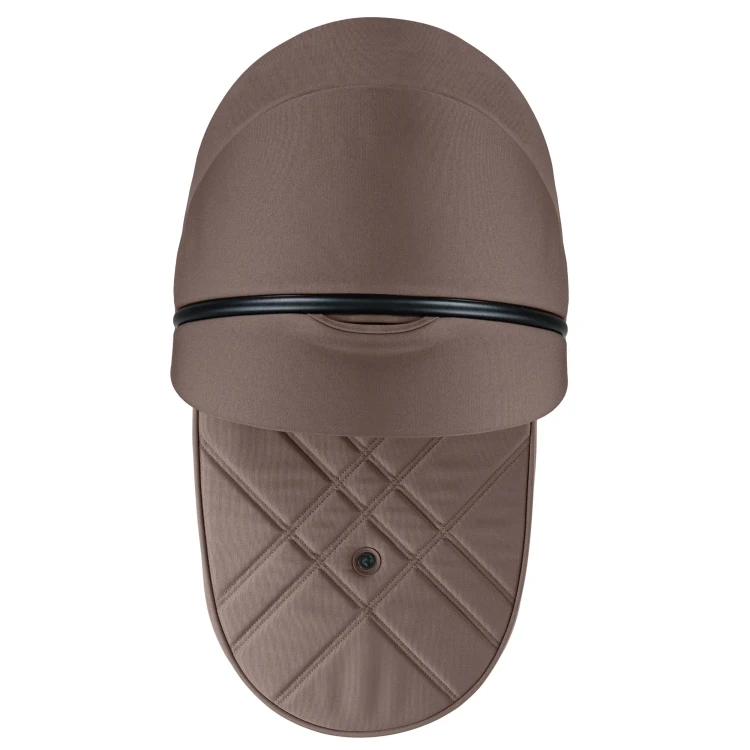 Mocha-Mousse-top-view_korekta-rotated.jpg