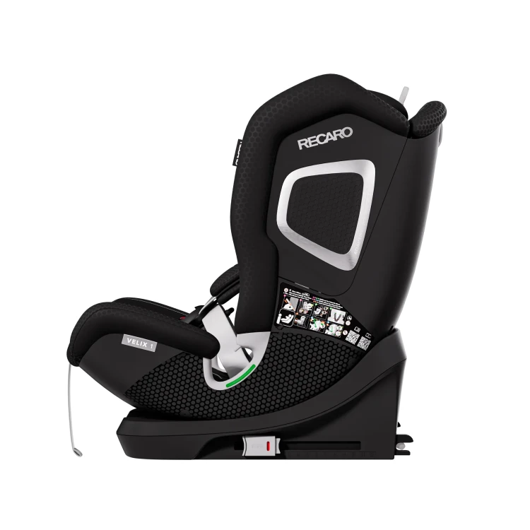 Recaro-Velix-1-Fresh-Black-fotelik-uniwersalny---pozycja-odchylona.webp