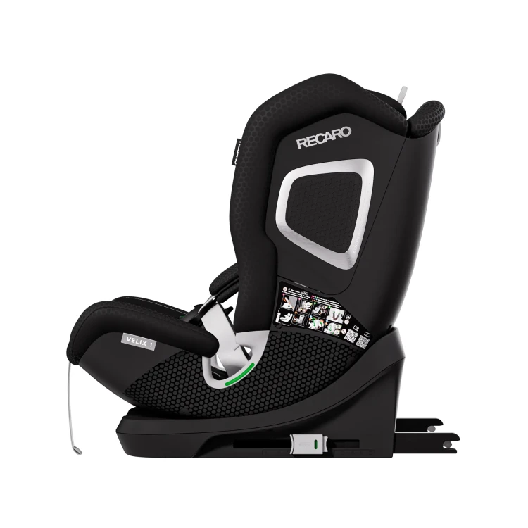 Recaro-Velix-1-Fresh-Black-fotelik-uniwersalny---pozycja-posrednia.webp