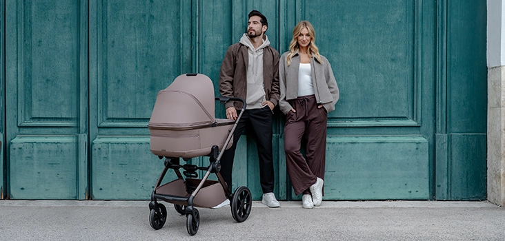 gondole-ze-stelażem-z-dwójką-rodziców